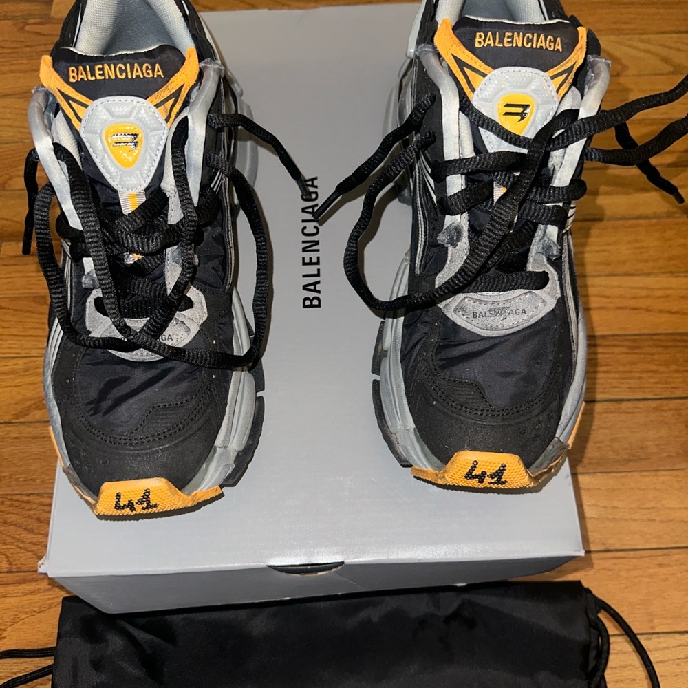 Gently Used Balenciaga Runners